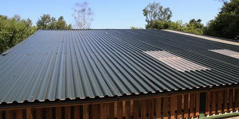 How to Overlap Corrugated Metal Roofing?
